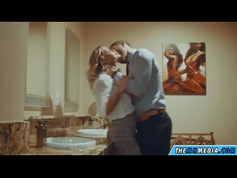 ❤️ Rehefa mamitaka anao ao amin'ny trano fidiovana ho an'ny besinimaro ny blonde be busty ️ Analy pôrnôgrafia aminay mg.milfnut-net.ru ❌❤